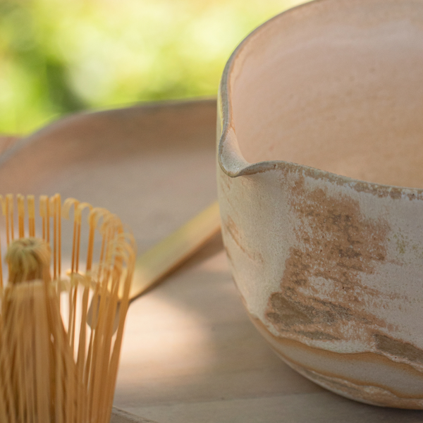 bol matcha avec bec verseur