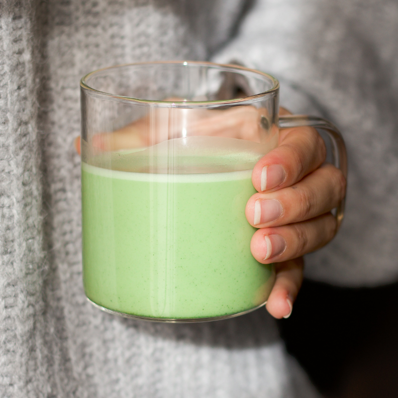 Le thé vert Matcha aide à maigrir ? Tout savoir sur ce produit miracle !