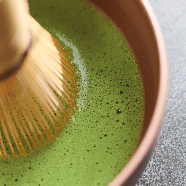 Comment préparer un thé matcha sans fouet en bambou chasen ? – Anatae